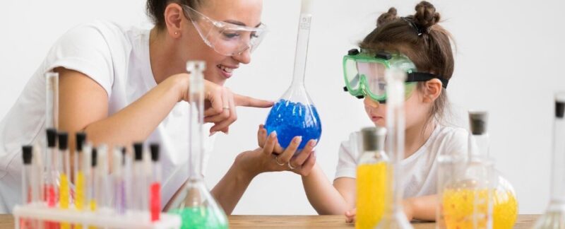 Die 10 besten Nachhilfeinstitute für Naturwissenschaften Deutschlands