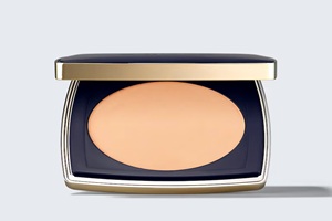 Double Wear Langhaftende Puder-Foundation mit mattem Finish Make-up-Produkte